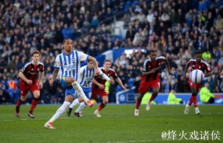 TA解析若昂-佩德罗的跑位:他的站位与移动搅乱了巴黎的防线 TA解析若昂-佩德罗的跑位:他的站位与移动搅乱了巴黎的防线