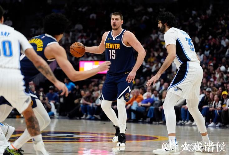 约基奇威少齐砍三双掘金胜爵士 尼克斯势不可挡8连胜