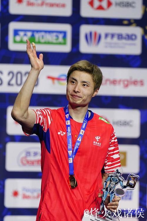 石宇奇两局完胜朱利安 晋级羽毛球世锦赛男单16强